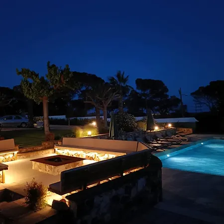Encanto Holiday home *